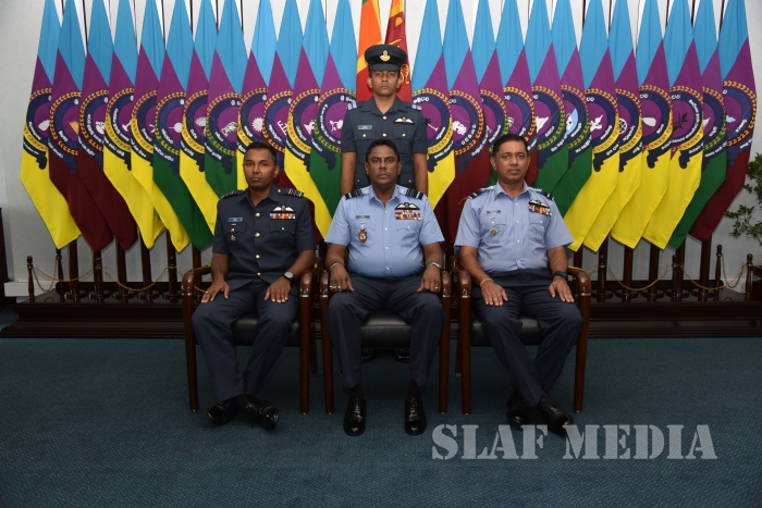 AWARDING OF FLYING BREVET AND FLIGHT ENGINEERING BREVETS